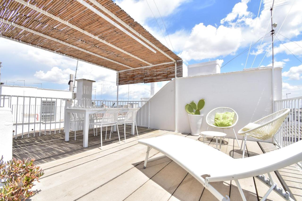 Mina'S Roof Apartment Terrace: Whit Sea View เชจลีเมสซาปิกา ภายนอก รูปภาพ